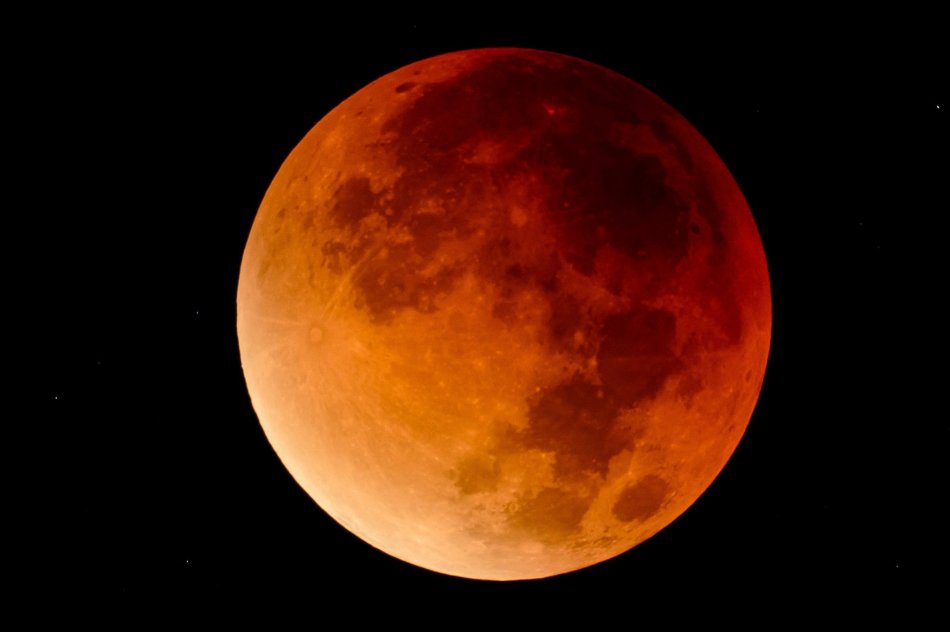 Taken from article in the NY Times: http://www.nytimes.com/slideshow/2015/09/28/science/space/super-blood-moon-makes-a-rare-appearance/s/29Moon-ss2.html